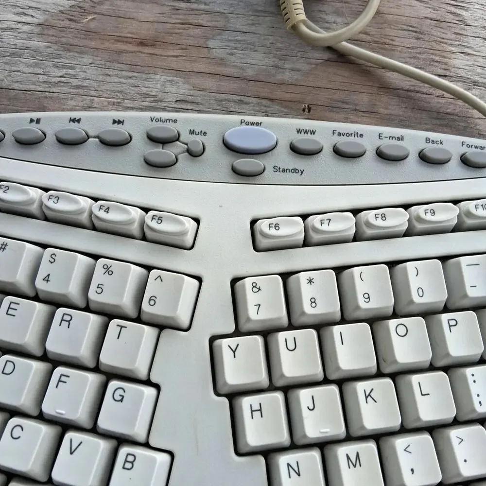 Vintage Comp USA Ergonomic Keyboard SK-6200